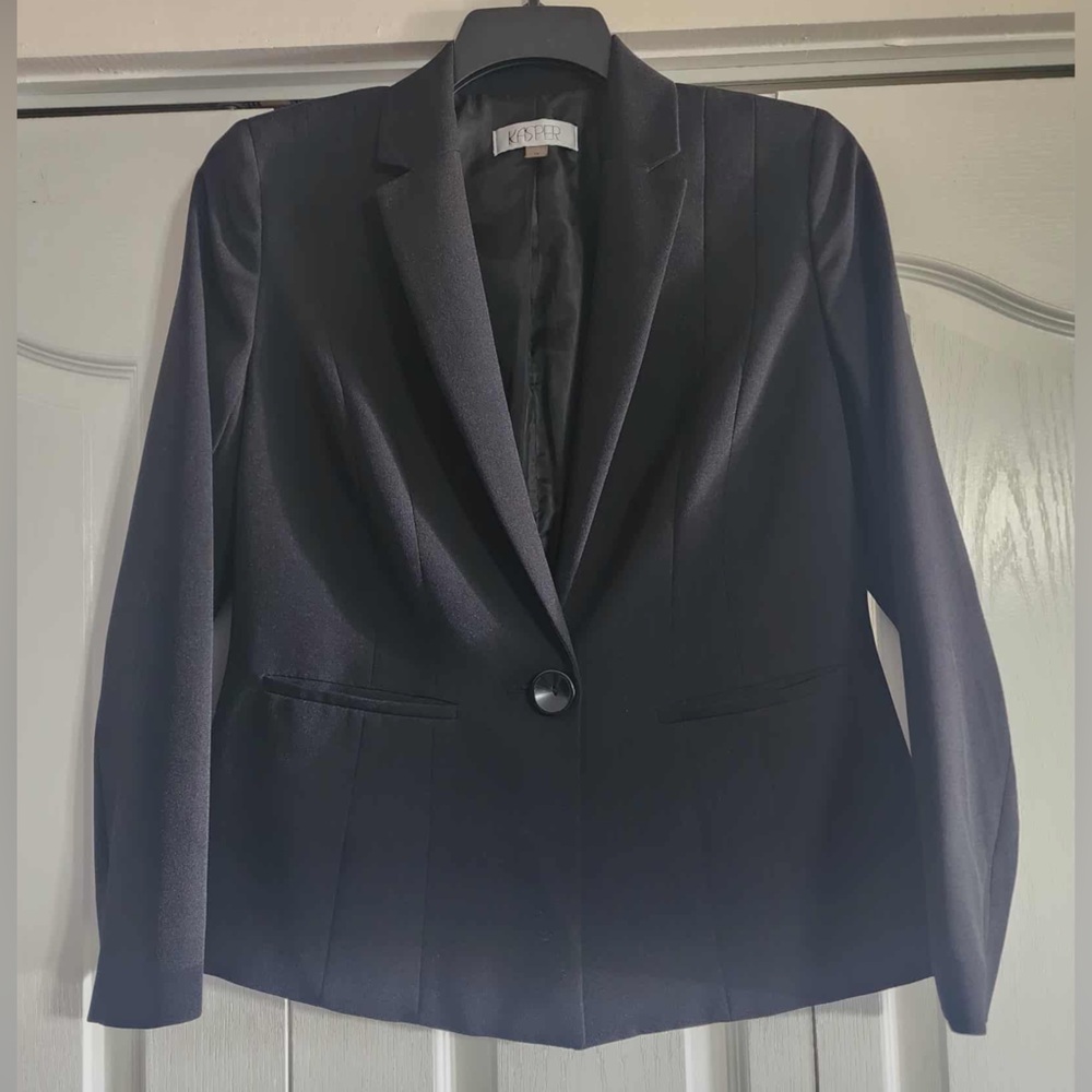 Kasper Elegant Black Blazer